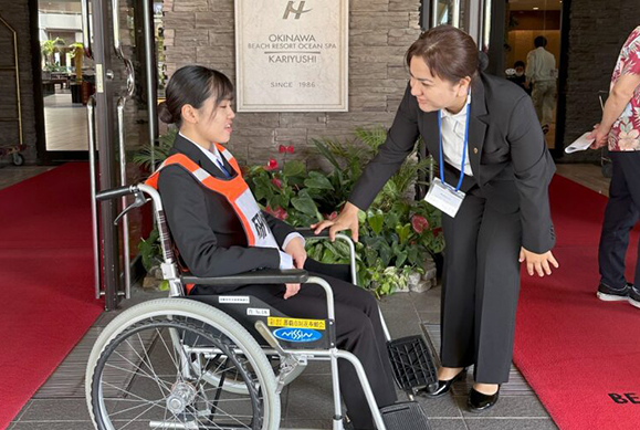 会講習を定期的に実施